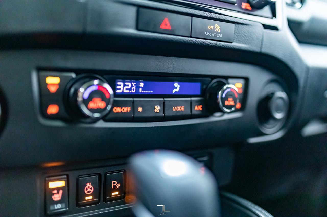 2022 Nissan Frontier 4x4 Crew Cab Pro-4X Leather Roof Nav Tent Red Deer AB