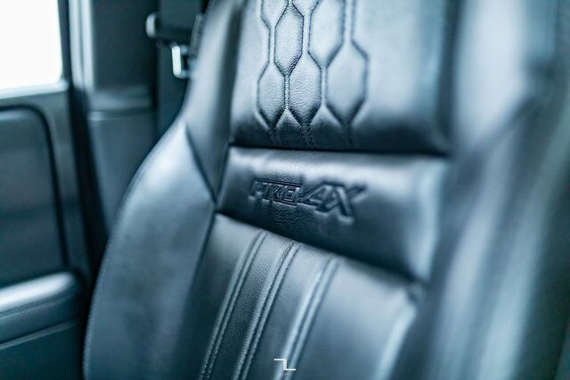 2022 Nissan Frontier 4x4 Crew Cab Pro-4X Leather Roof Nav Tent Red Deer AB