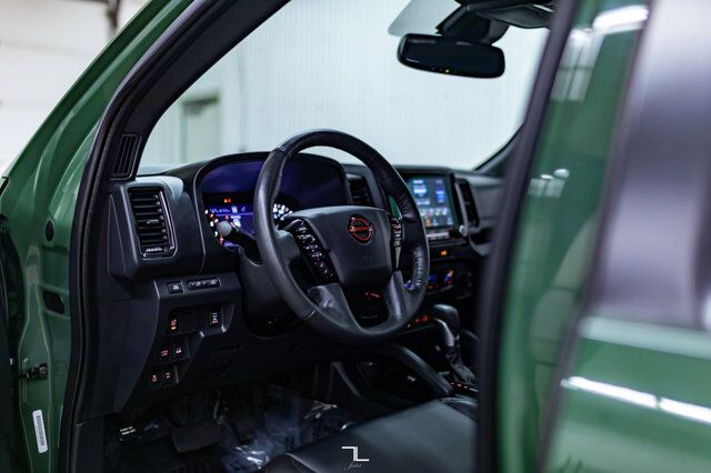 2022 Nissan Frontier 4x4 Crew Cab Pro-4X Leather Roof Nav Tent Red Deer AB