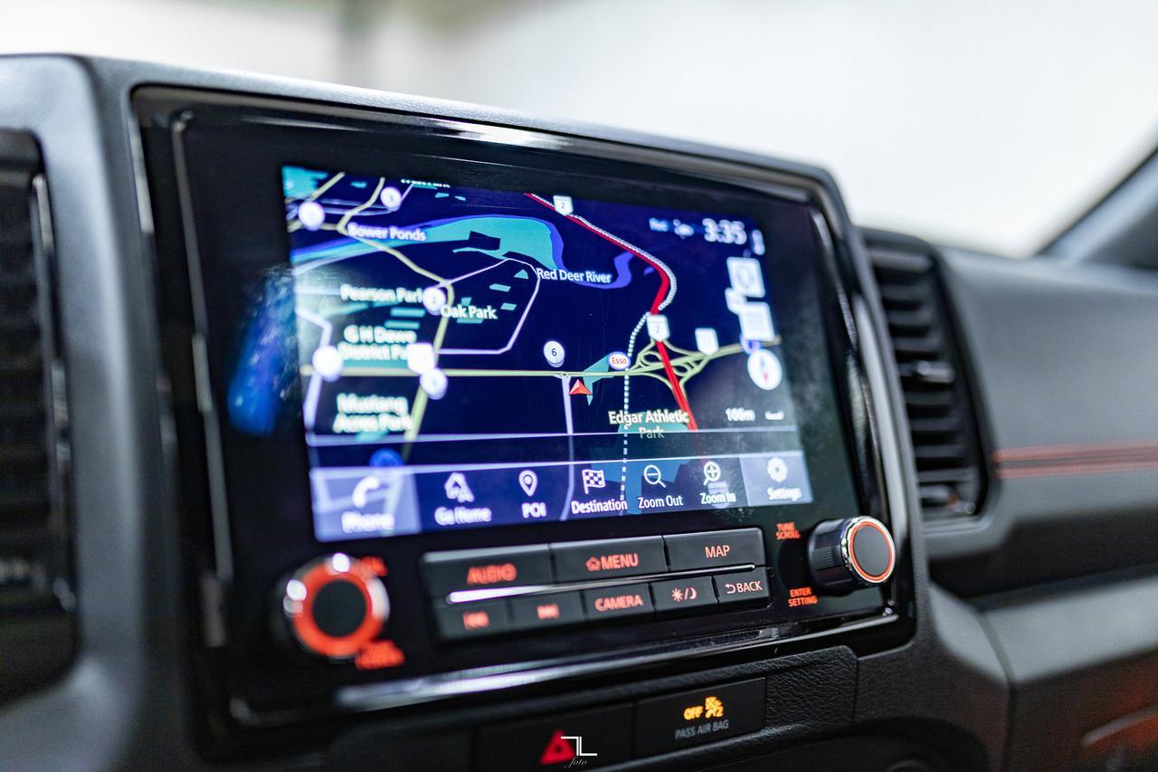 2022 Nissan Frontier 4x4 Crew Cab Pro-4X Nav Roof BCam Red Deer AB