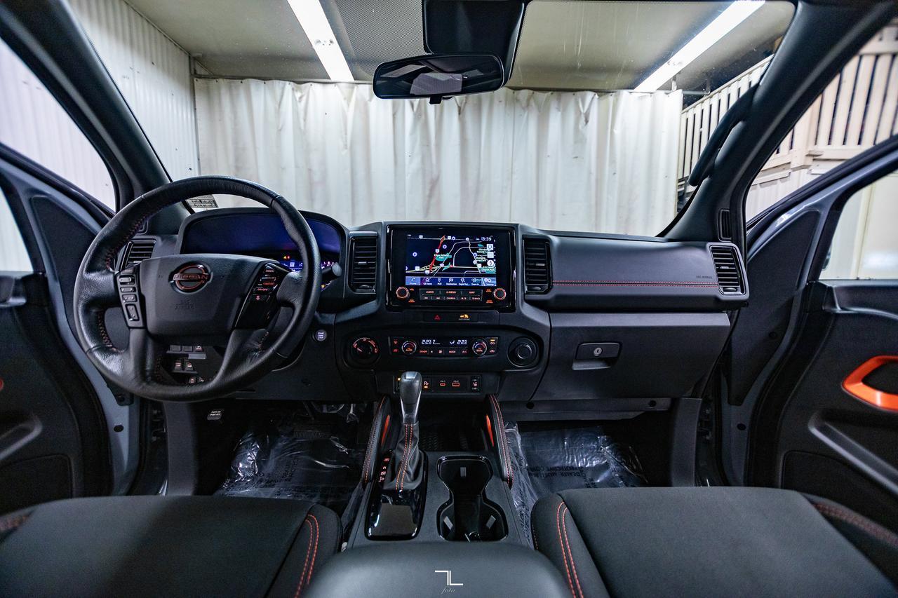 2022 Nissan Frontier 4x4 Crew Cab Pro-4X Nav Roof BCam Red Deer AB