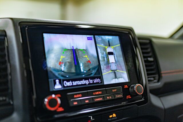 2022 Nissan Frontier 4x4 Crew Cab Pro-4X Nav Roof BCam Red Deer AB