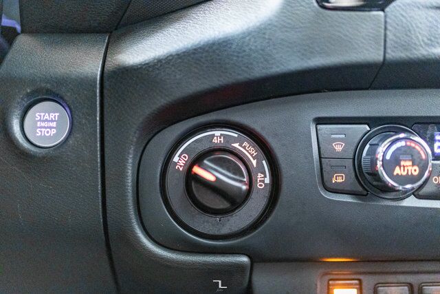 2022 Nissan Frontier 4x4 Crew Cab Pro-4X Nav Roof BCam Red Deer AB