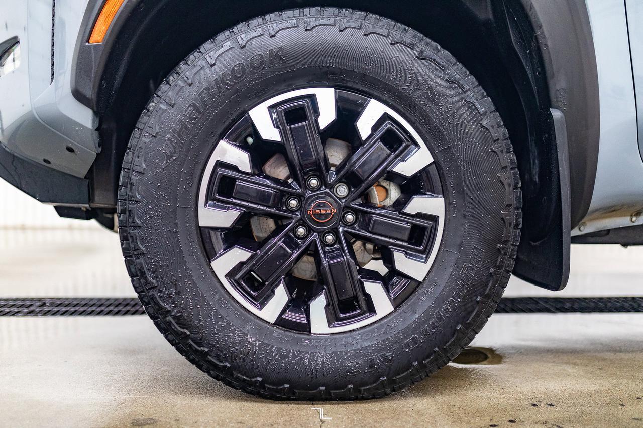 2022 Nissan Frontier 4x4 Crew Cab Pro-4X Nav Roof BCam Red Deer AB