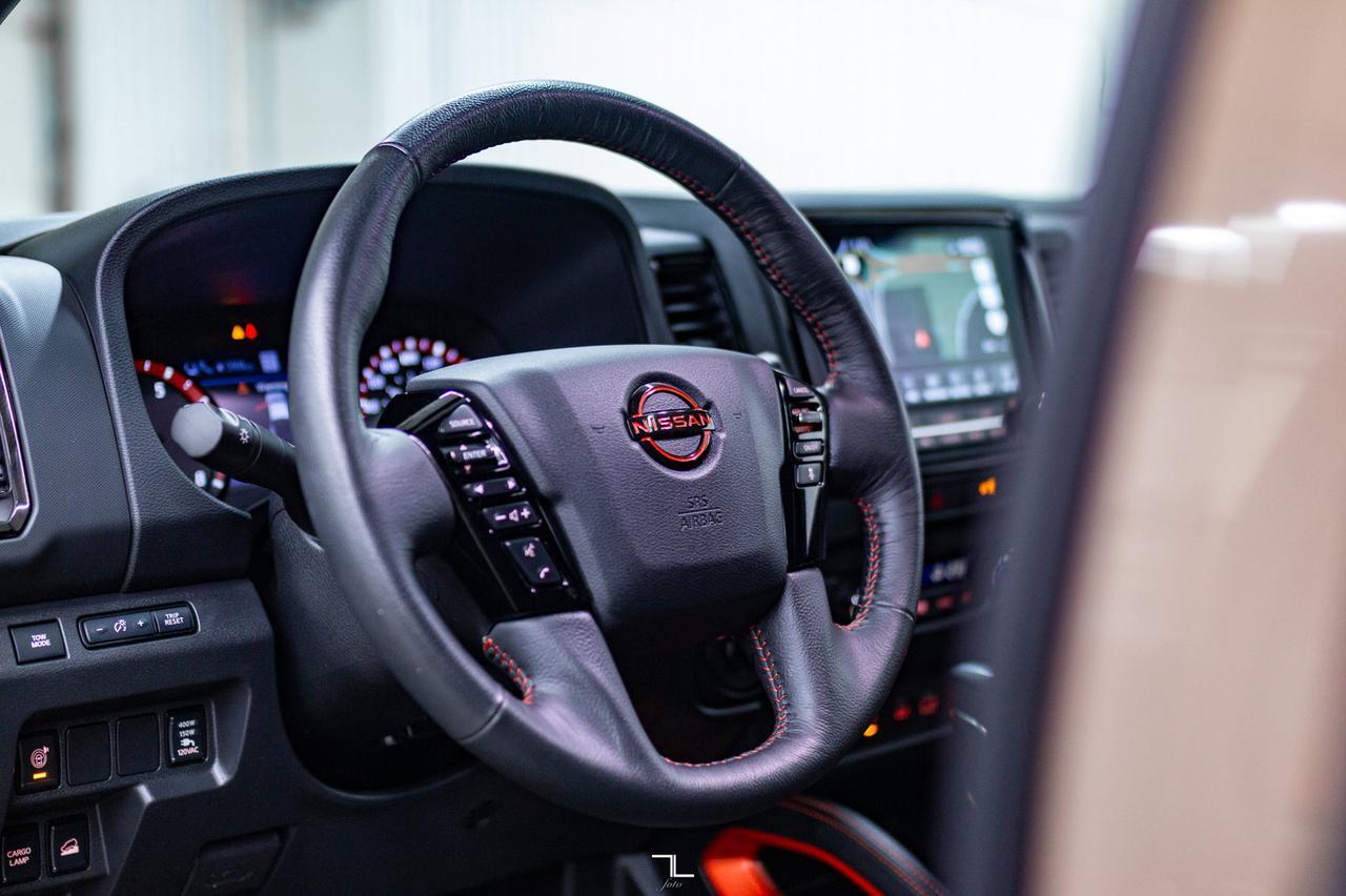 2022 Nissan Frontier 4x4 Crew Cab Pro-4x Nav Roof Bcam Red Deer AB