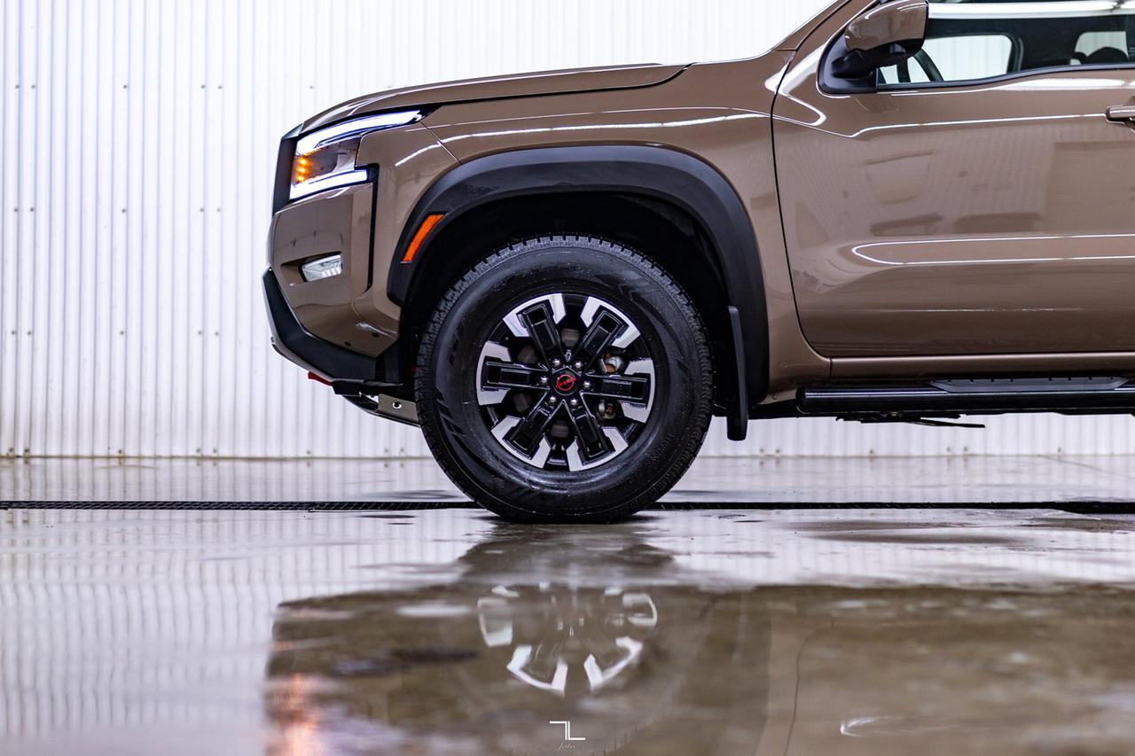 2022 Nissan Frontier 4x4 Crew Cab Pro-4x Nav Roof Bcam Red Deer AB