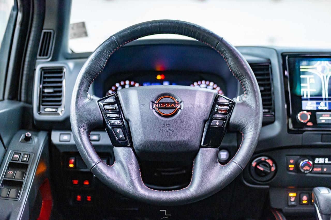 2022 Nissan Frontier 4x4 Crew Cab Pro-4x Nav Roof Bcam Red Deer AB