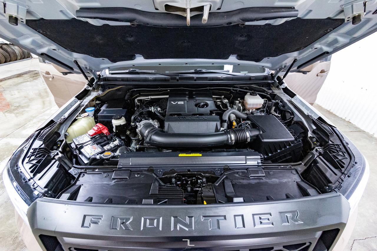 2022 Nissan Frontier 4x4 Crew Cab Pro-4x Nav Roof Bcam Red Deer AB