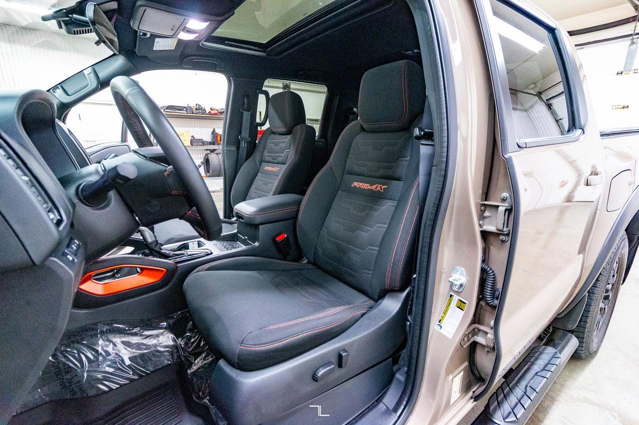 2022 Nissan Frontier 4x4 Crew Cab Pro-4x Nav Roof Bcam Red Deer AB