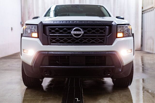 2022 Nissan Frontier 4x4 King Cab S BCam Red Deer AB