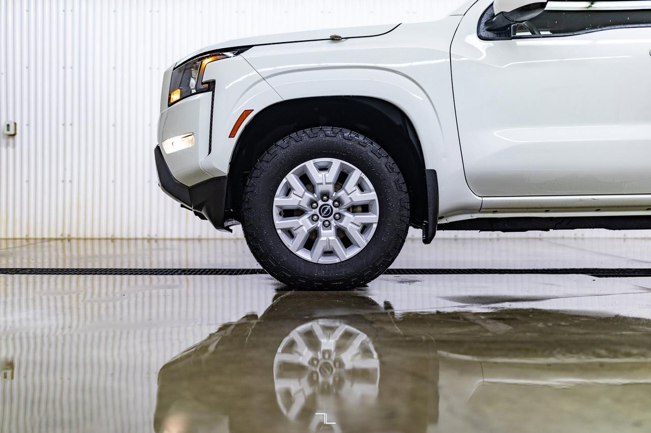 2022 Nissan Frontier 4x4 King Cab SV BCam Red Deer AB