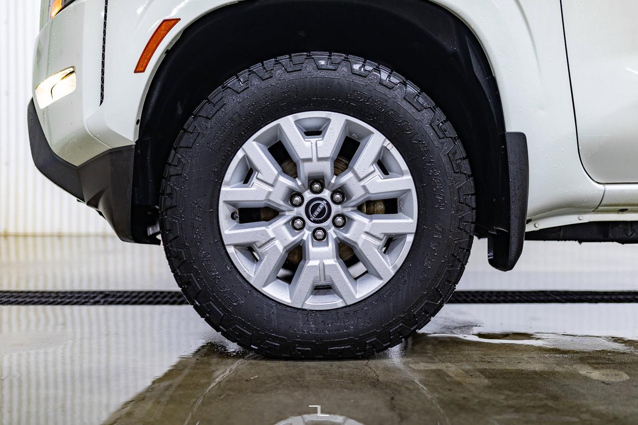 2022 Nissan Frontier 4x4 King Cab SV BCam Red Deer AB