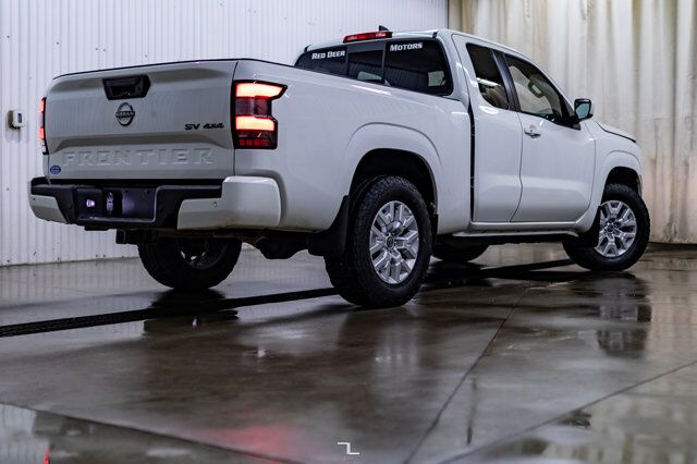 2022 Nissan Frontier 4x4 King Cab SV BCam Red Deer AB