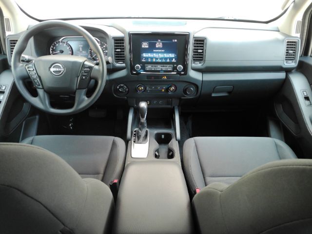 2022 Nissan Frontier Crew Cab S 4x4