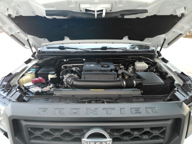 2022 Nissan Frontier Crew Cab S 4x4 Plano TX