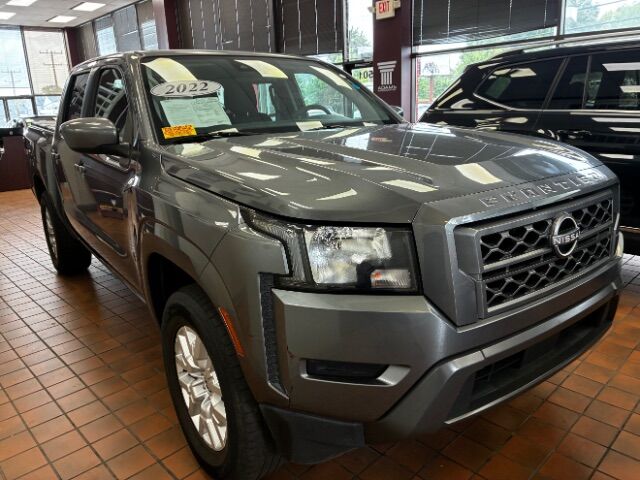2022 Nissan Frontier Crew Cab SV 4x2