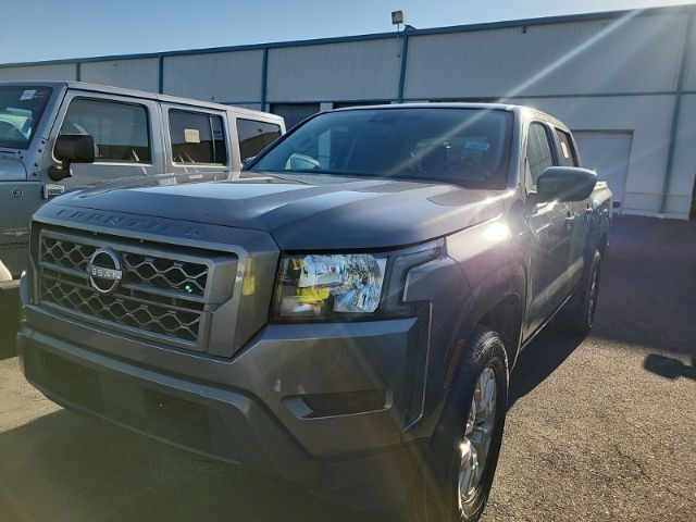 2022 Nissan Frontier Crew Cab SV 4x2