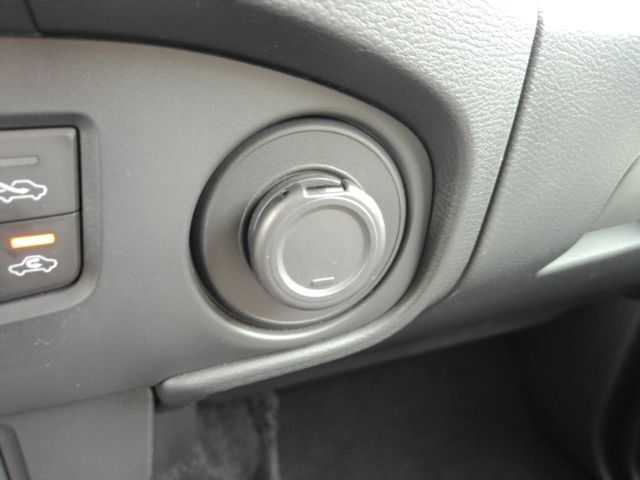 2022 Nissan Frontier Crew Cab SV 4x2 Plano TX