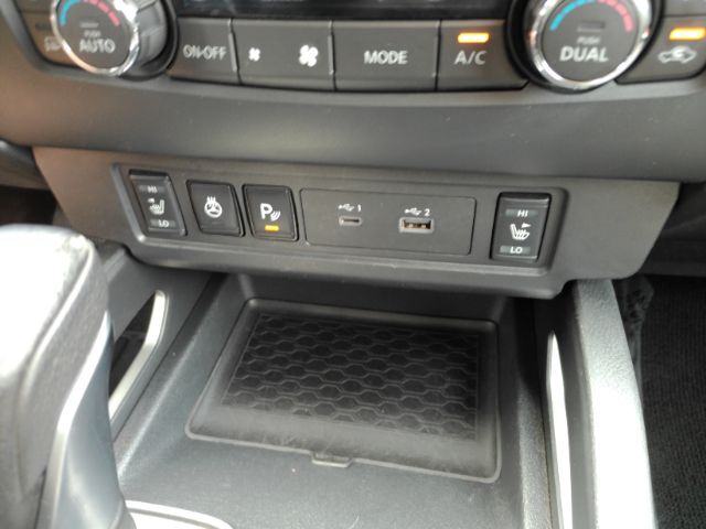 2022 Nissan Frontier Crew Cab SV 4x2 Plano TX