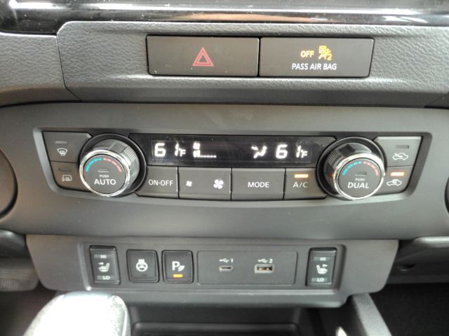 2022 Nissan Frontier Crew Cab SV 4x2 Plano TX