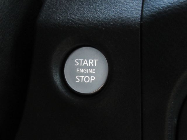 2022 Nissan Frontier Crew Cab SV 4x2 Plano TX