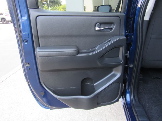 2022 Nissan Frontier Crew Cab SV 4x2 Plano TX