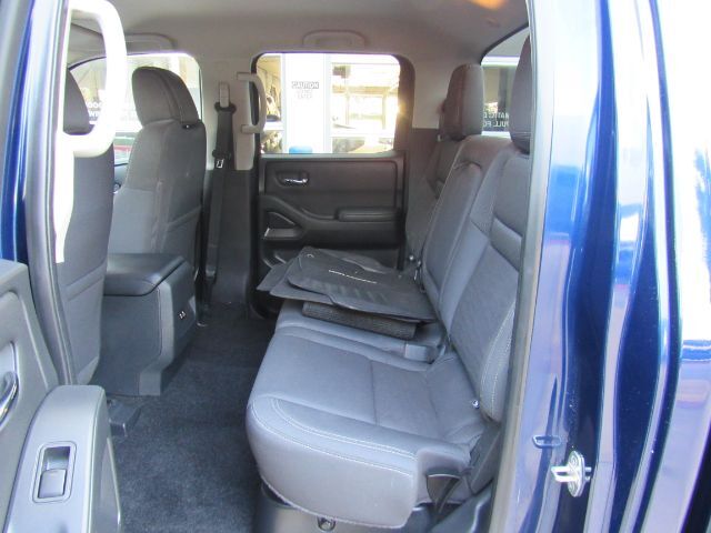 2022 Nissan Frontier Crew Cab SV 4x2 Plano TX