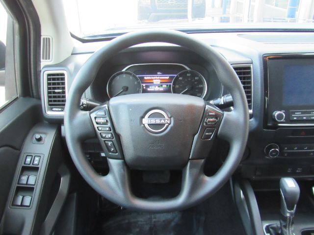 2022 Nissan Frontier Crew Cab SV 4x2 Plano TX