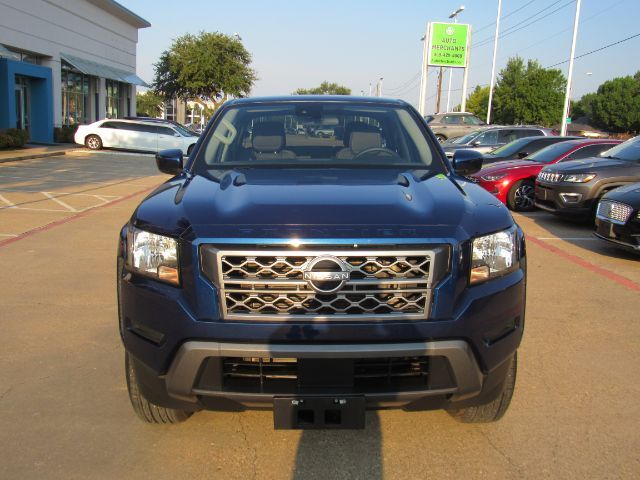 2022 Nissan Frontier Crew Cab SV 4x2 Plano TX