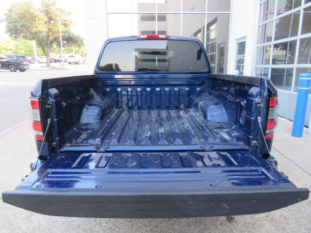 2022 Nissan Frontier Crew Cab SV 4x2 Plano TX
