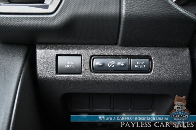 2022 Nissan Frontier PRO-4X / 4X4 / Crew Cab / Off-Road Protection Pkg / Power Driver's Seat / Navigation / Apple CarPlay & Android Auto / USB Input / Back Up Camera / Keyless Entry & Start / Running Boards / Bed Liner / 22 MPG Anchorage AK