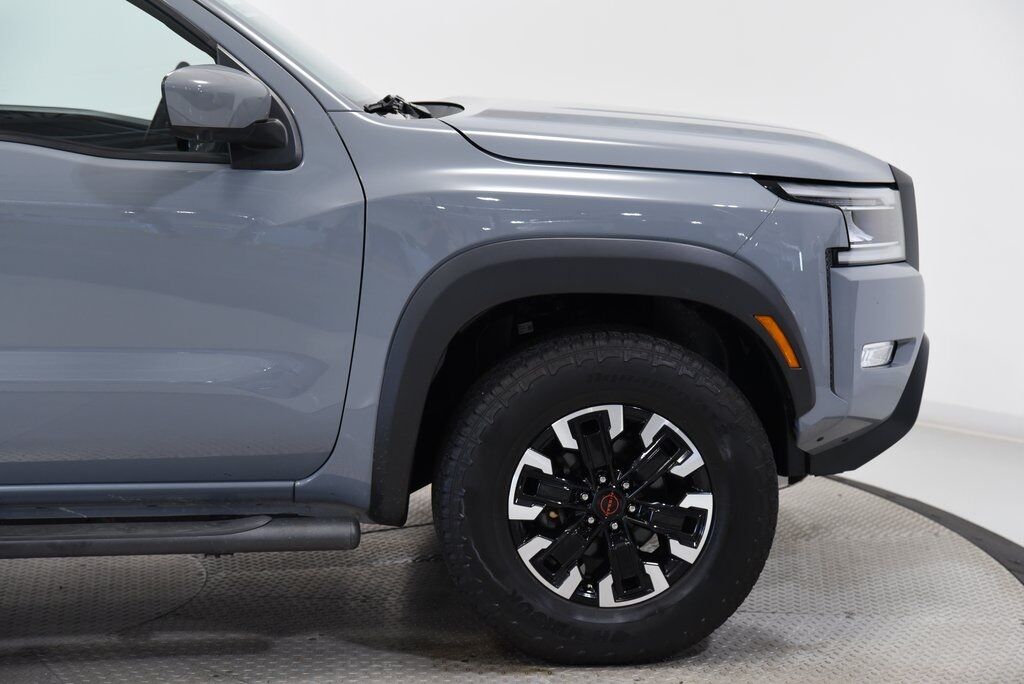 2022 Nissan Frontier PRO-4X Akron