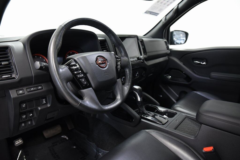 2022 Nissan Frontier PRO-4X Akron