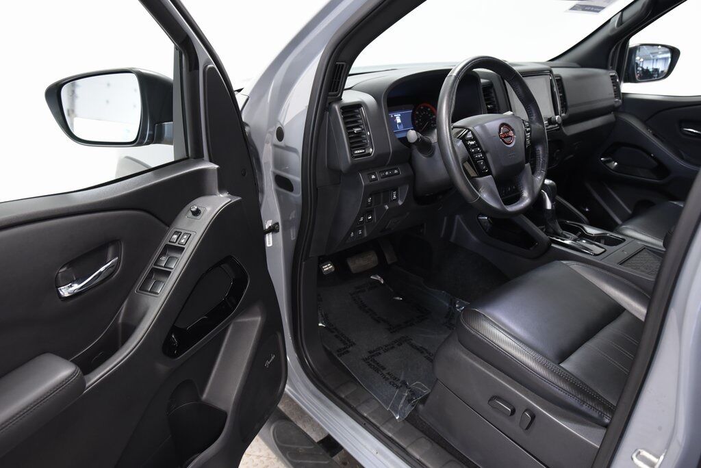 2022 Nissan Frontier PRO-4X Akron
