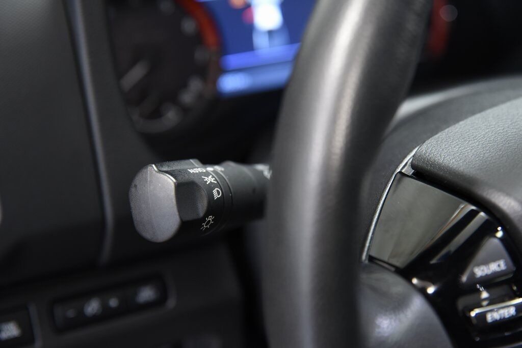 2022 Nissan Frontier PRO-4X Akron
