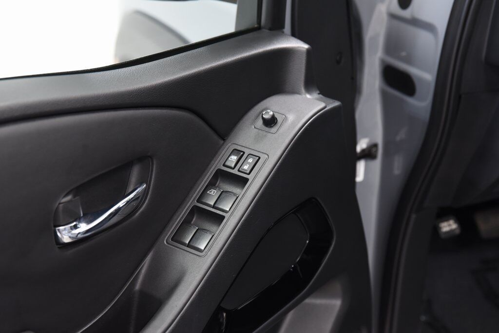 2022 Nissan Frontier PRO-4X Akron