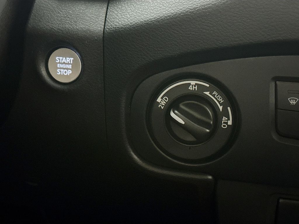 2022 Nissan Frontier PRO-4X Kennewick WA