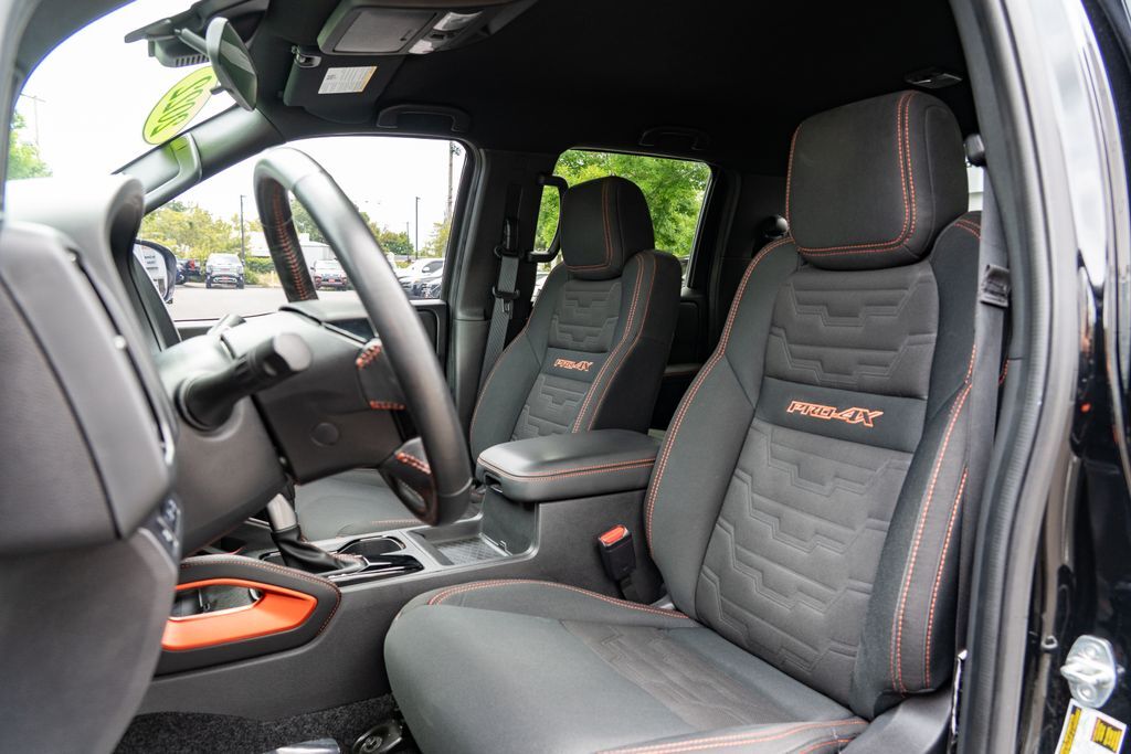 2022 Nissan Frontier PRO-4X Beaverton OR