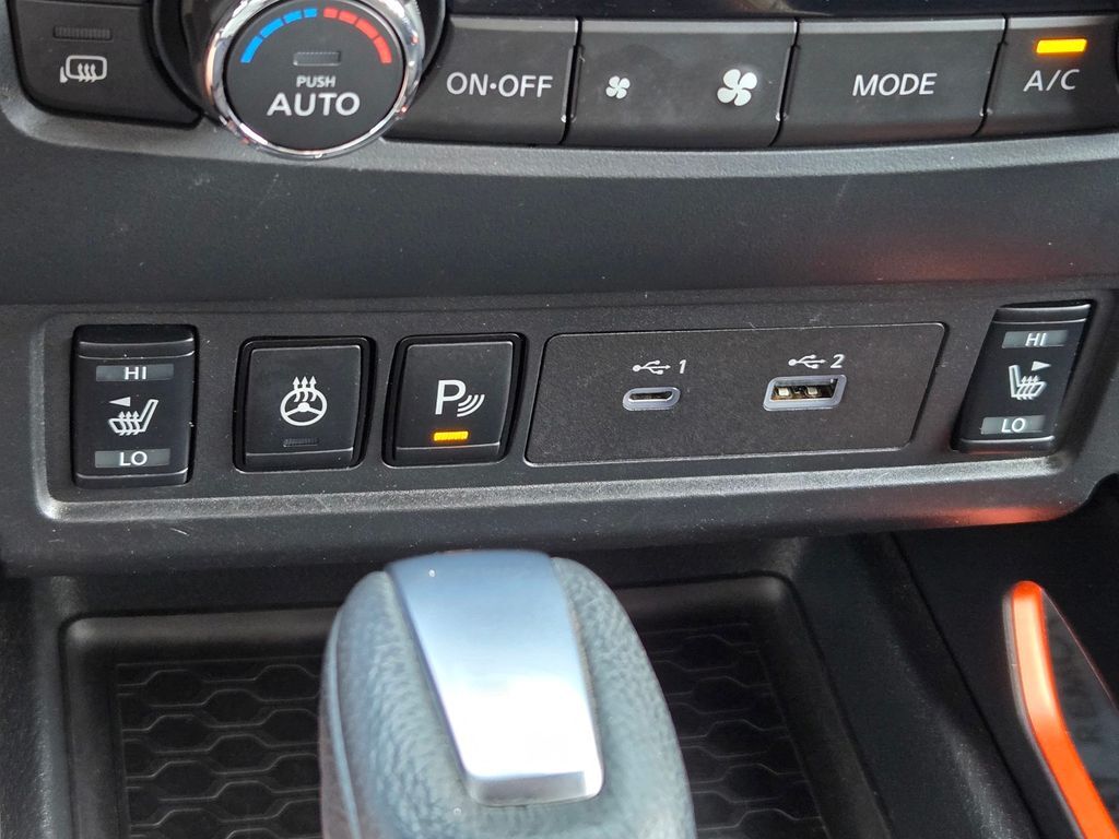 2022 Nissan Frontier PRO-4X Roseville CA