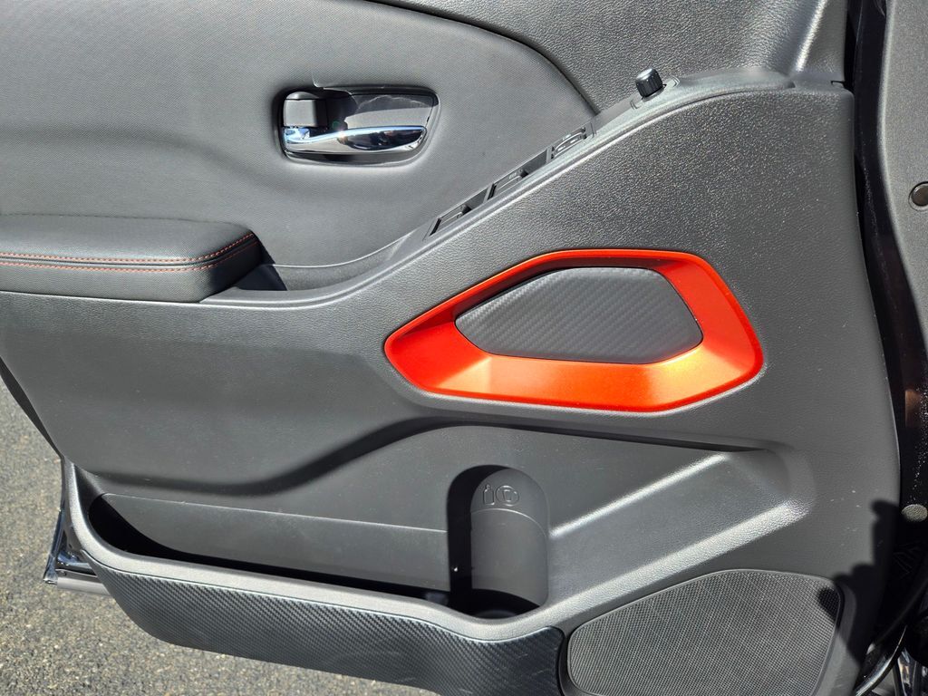 2022 Nissan Frontier PRO-4X Roseville CA