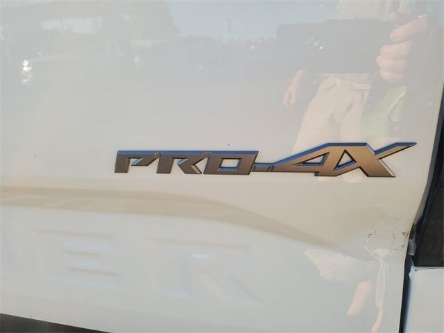 2022 Nissan Frontier PRO-4X Roseville CA