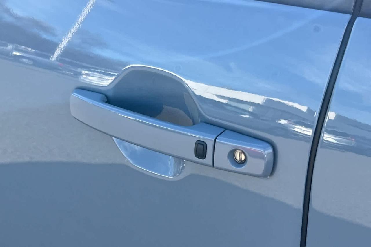 2022 Nissan Frontier PRO-X Roseville CA