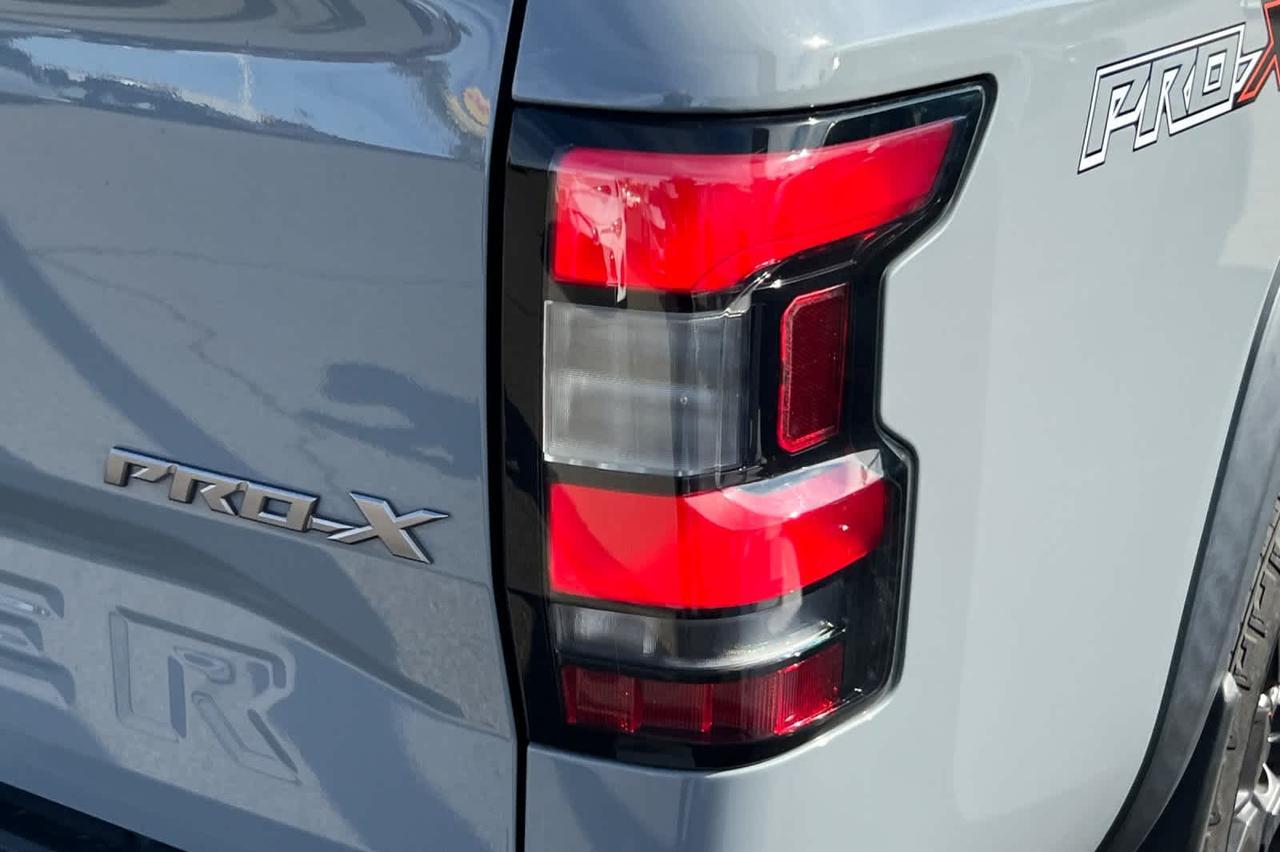2022 Nissan Frontier PRO-X Roseville CA