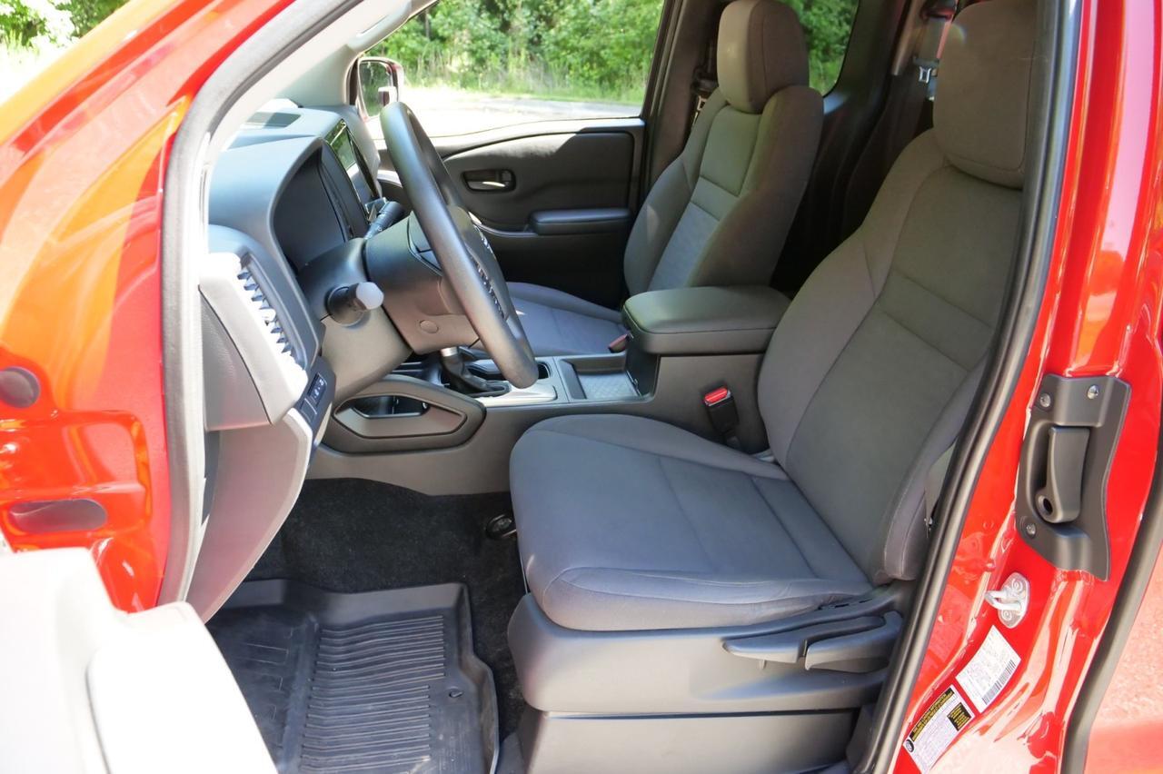 2022 Nissan Frontier S 4X4 / King Cab / Technology Package / 3.8L V6! Lincolnton NC