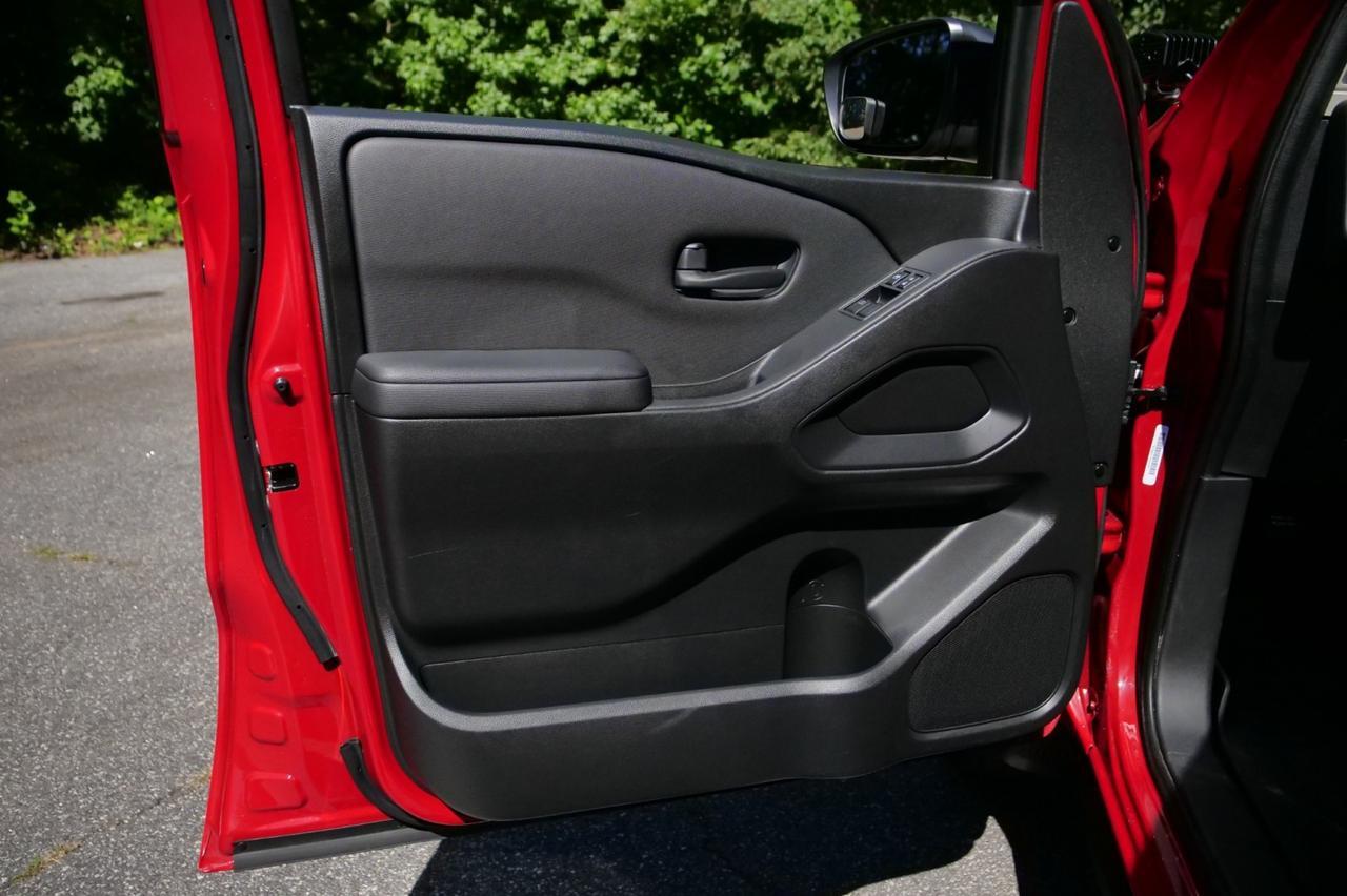 2022 Nissan Frontier S 4X4 / King Cab / Technology Package / 3.8L V6! Lincolnton NC