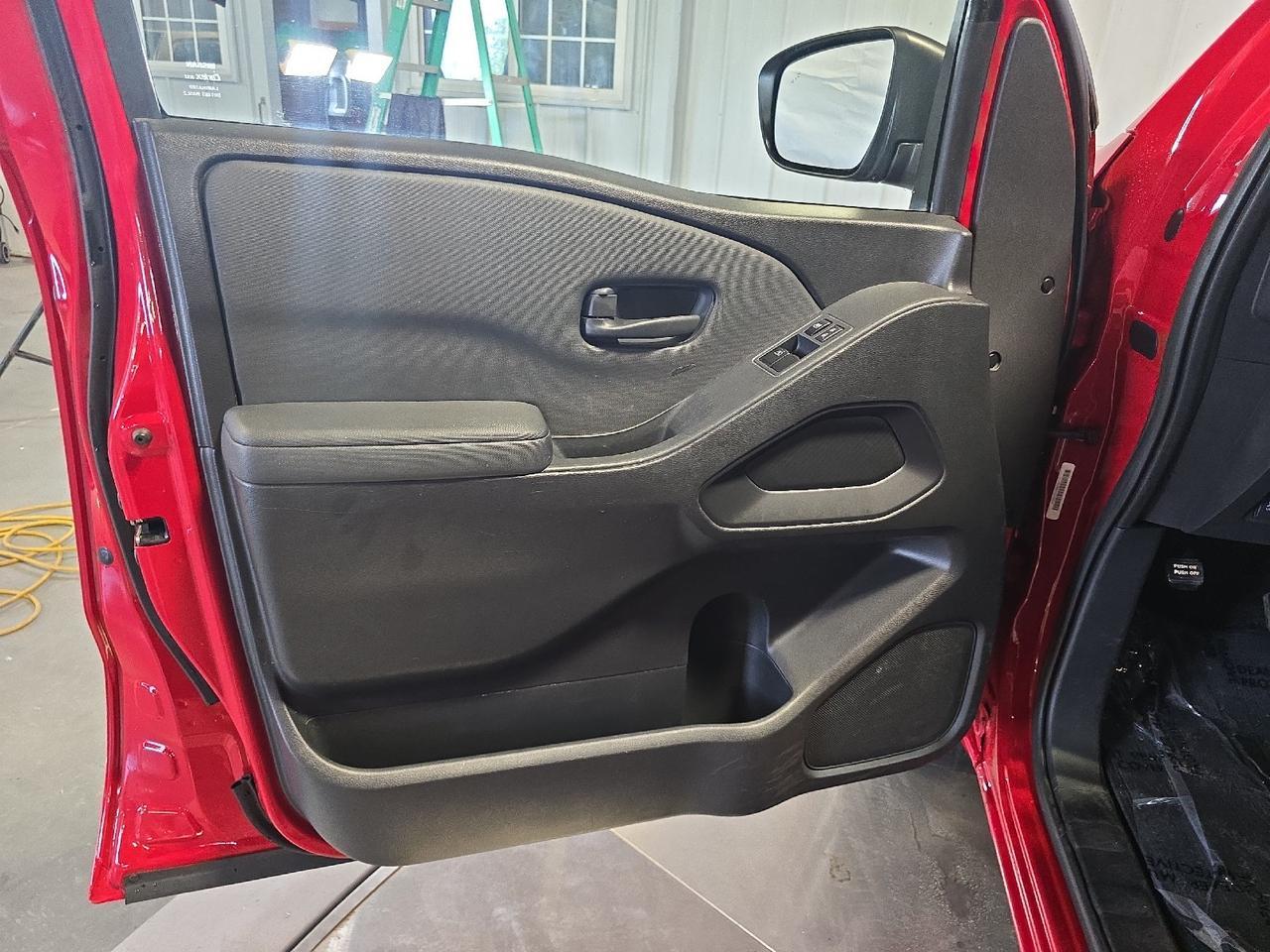 2022 Nissan Frontier S Sand Lake NY