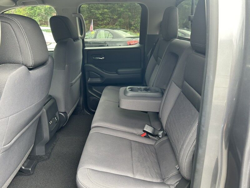 2022 Nissan Frontier SV - 1 OWNER - CONVENIENCE & TECHNOLOGY PACKAGES Whitinsville MA