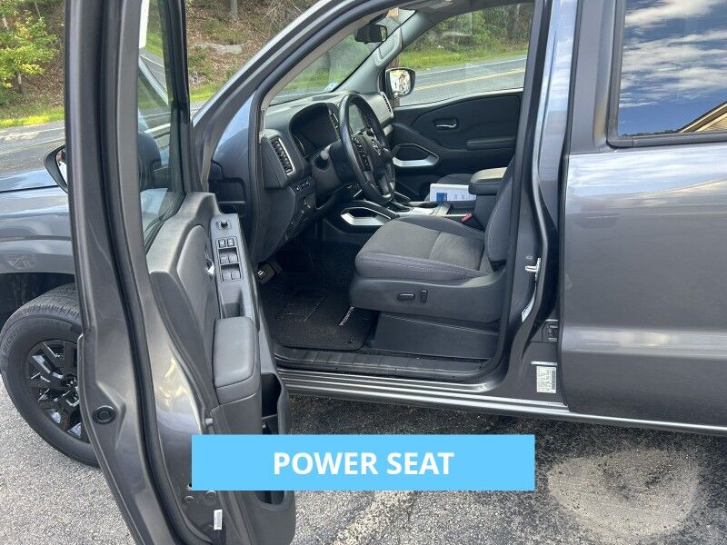 2022 Nissan Frontier SV - 1 OWNER - CONVENIENCE & TECHNOLOGY PACKAGES Whitinsville MA