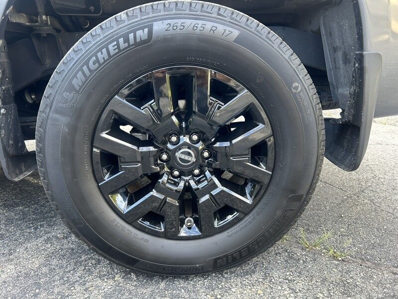 2022 Nissan Frontier SV - 1 OWNER - CONVENIENCE & TECHNOLOGY PACKAGES Whitinsville MA