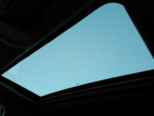 2022 Nissan Frontier SV Premium Crew Cab 2WD Plano TX